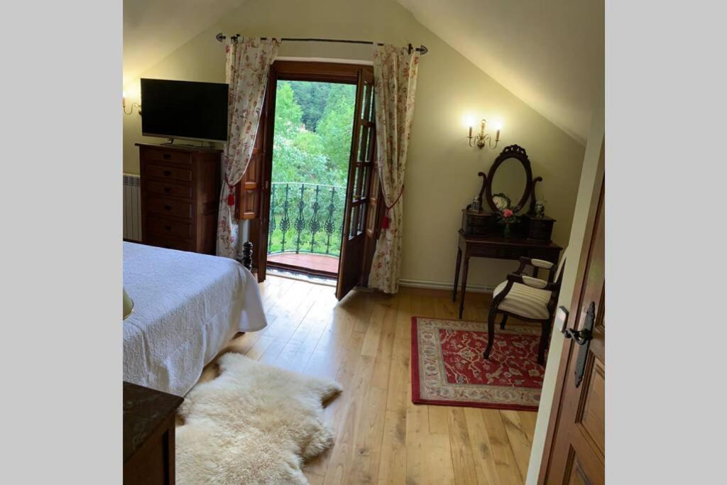 Casa Las Lindes Valle De Cabuerniga , Cantabria ภายนอก รูปภาพ
