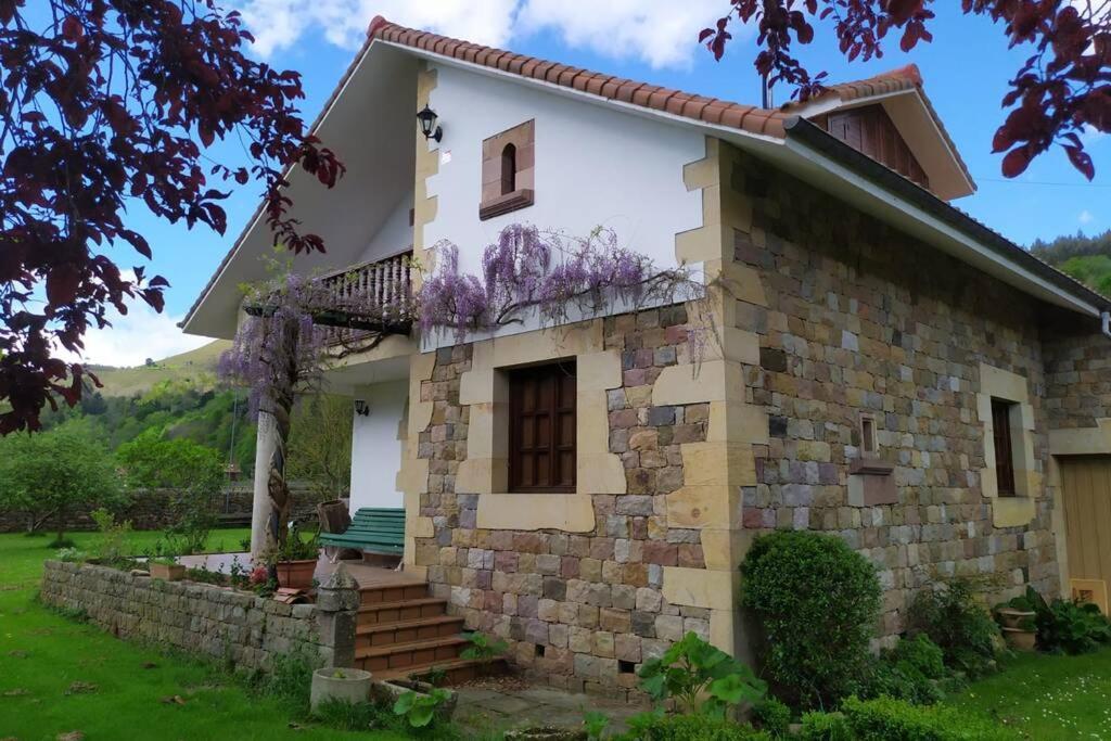 Casa Las Lindes Valle De Cabuerniga , Cantabria ภายนอก รูปภาพ